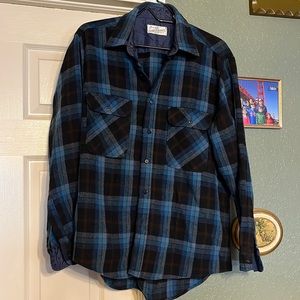 Sears Roebuck blue flannel men’s shirt L